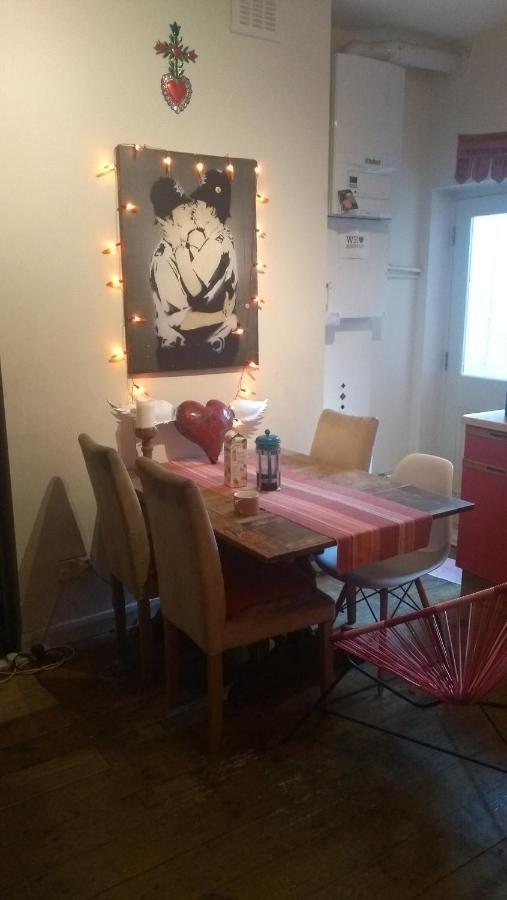 Homey, Warm & Welcoming Room. London Luaran gambar